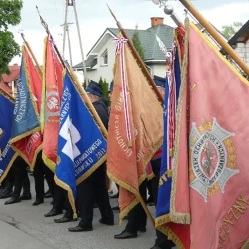 W Kodrębie odbyły się powiatowe obchody Dnia Strażaka