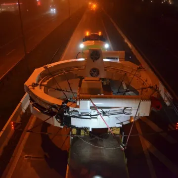 1300 ton gigantycznego transportu na A1