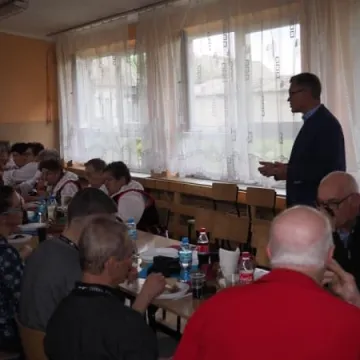 ERA Travel: Gmina Wielgomłyny w obiektywie