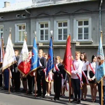 Odsłonięcie tablicy poświęconej żołnierzom KWP