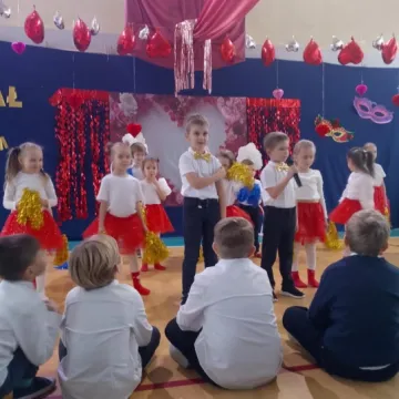Karnawał połączył pokolenia w PSP nr 3 w Radomsku