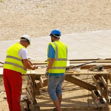 Radni wizytowali budowę nowego basenu w Radomsku