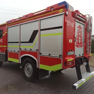 Wielki dzień dla OSP Wola Jedlińska. Jednostka otrzymała nowy pojazd