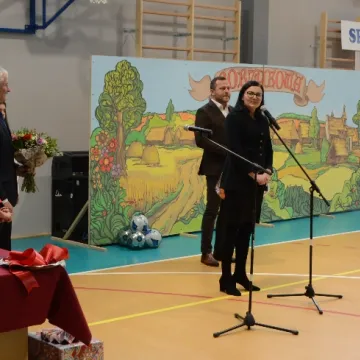 Przy szkole w Borzykowej powstała nowoczesna sala gimnastyczna