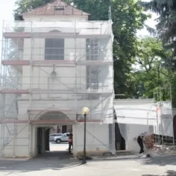 Remont klasztornej dzwonnicy 