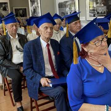 [WIDEO] Radomszczański Uniwersytet Trzeciego Wieku zainaugurował nowy rok akademicki 2024/2025