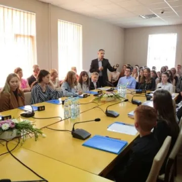 Pierwsza Dziecięca Sesja Rady Gminy w Ładzicach