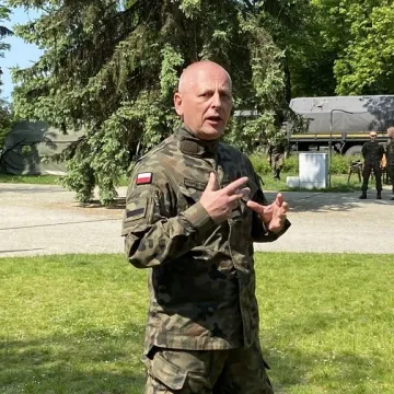 Żołnierze uczą w Radomsku kobiety podstaw samoobrony