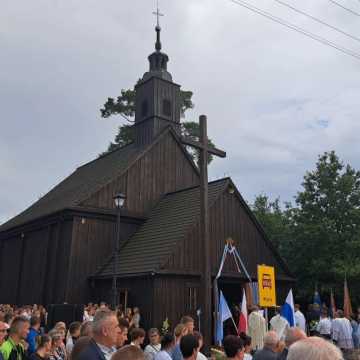 [WIDEO] Czarna Madonna nawiedziła parafię św. Klemensa w Lgocie Wielkiej