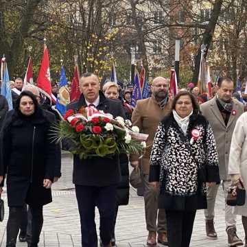 Radomsko uczciło 106. rocznicę odzyskania przez Polskę niepodległości