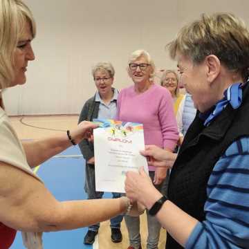 Sportowe zmagania seniorów w Radomsku. Była rywalizacja i integracja