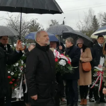 Oddali hołd „Warszycowi”