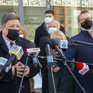 W Łodzi uruchomiono szpital tymczasowy dla chorych na COVID-19