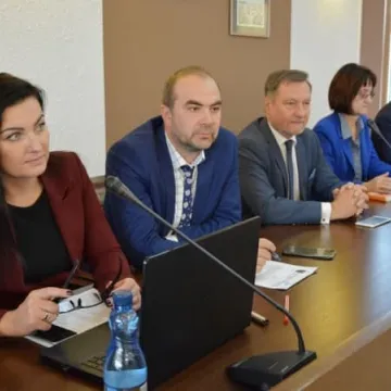 Radni powiatu obradowali