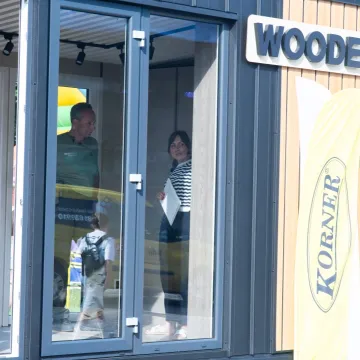 Firma Korner na Dniach Przedborza – mobilny showroom przyciąga uwagę