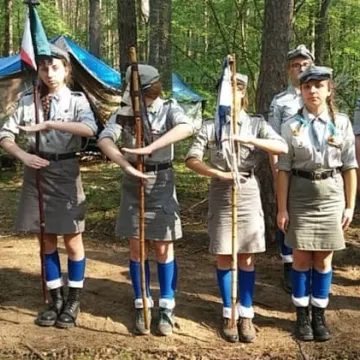 Młodzi radomszczanie na obozach harcerskich