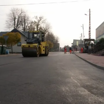 Plac Wolności w Kamieńsku z nową nawierzchnią