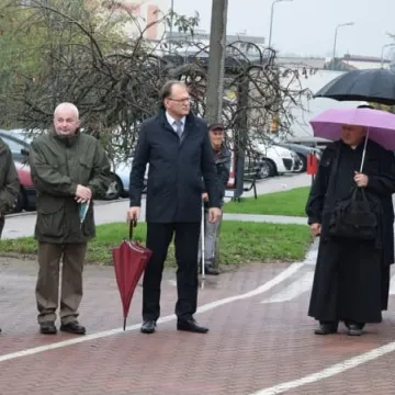 Dąb Pamięci dla „Warszyca”