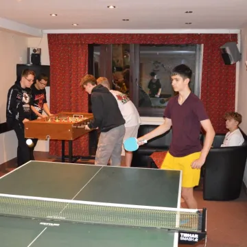 Uczniowie z Elektryka poznawali Polskę