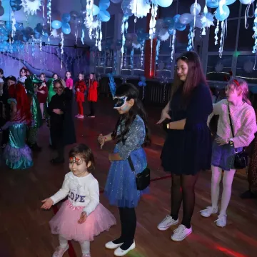 Bal Karnawałowy i Dzień Otwarty w PSP nr 8 w Radomsku