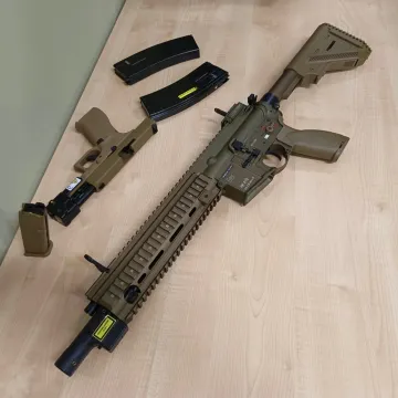 W ZSP w Kamieńsku oddano do użytku wirtualną strzelnicę