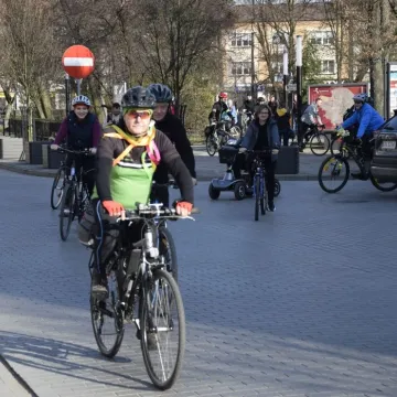 Tradycja na dwóch kółkach. Wiosna przywitana na rowerach