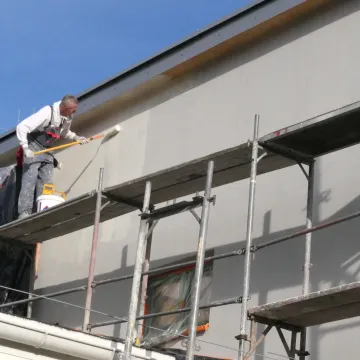 Remont hali sportowej w Strzałkowie prawie zakończony