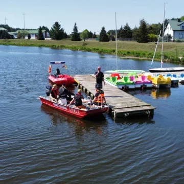 Bezpieczeństwo nad wodą. Działania służb w Zakrzówku Szlacheckim
