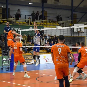 Pięć setów walki w Radomsku