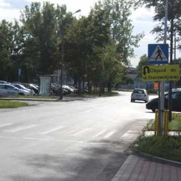 Zakaz ruchu na remontowanym skrzyżowaniu w Radomsku