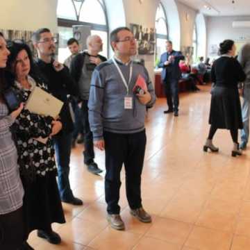 Wernisaż wystawy „Chasydzi” w drugi dzień Konferencji Dyrektorów i Kustoszy w Radomsku