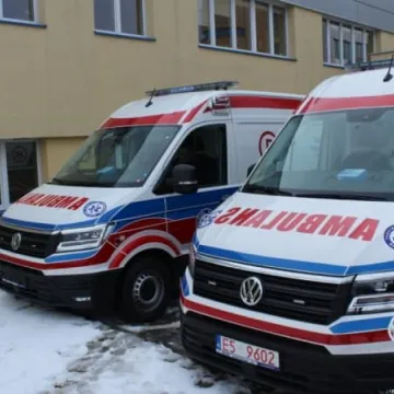Nowe karetki przyjechały do Radomska