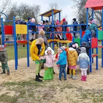 Nowy plac zabaw dla dzieci z PP 4 w Radomsku