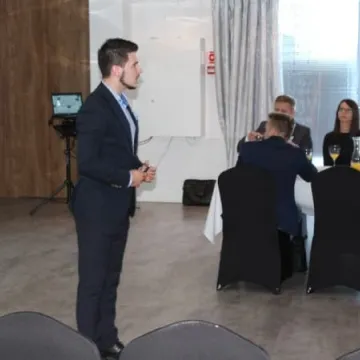 Śniadanie z biznesem