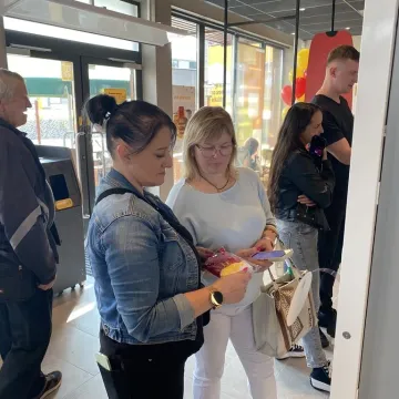 Tłumy na otwarciu McDonald’s w Radomsku