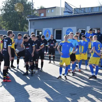 W IV lidze RKS Radomsko wygrywa ze Stalą Głowno