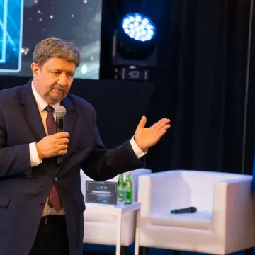 Będzie odbudowa linii kolejowej Piotrków Tryb. - Bełchatów