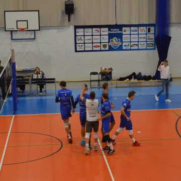 Debiut KS Volley Radomsko na własnym boisku