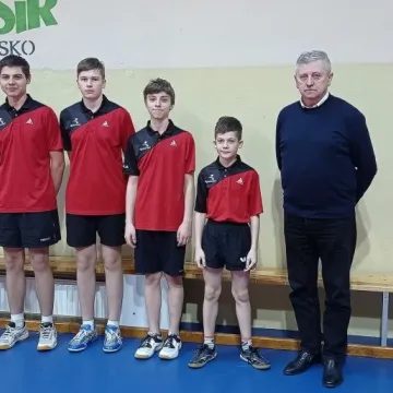 Tenisiści UMLKS Radomsko wygrali mecz w III lidze