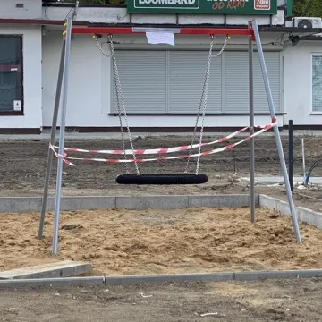 Zagospodarowanie skweru przy ul. Piastowskiej w Radomsku na ostatniej prostej