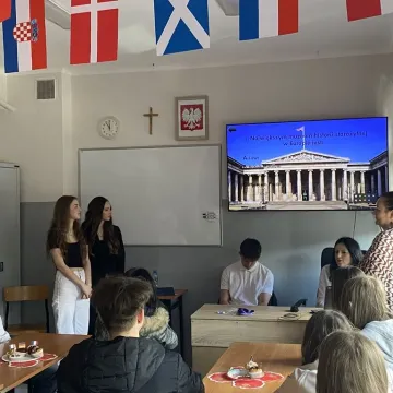 Hotelarstwo, rachunkowość i zagraniczne praktyki. ZSE zaprosiło ósmoklasistów