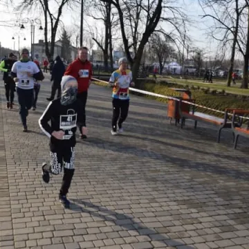 WOŚP 2020. 3. Bieg „Policz się z cukrzycą” w Radomsku