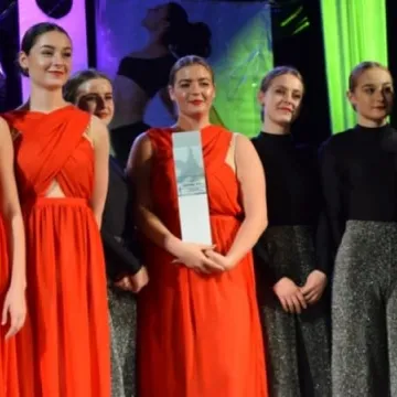 Taneczne spotkania w Radomsku. Grand Prix dla zespołu „Kontra 1”