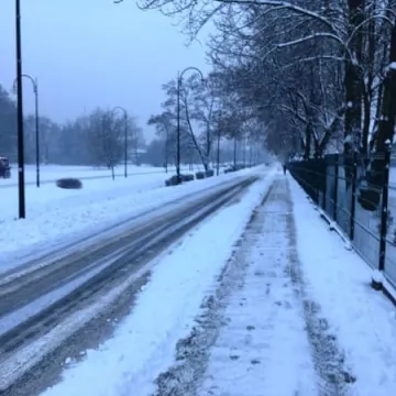 Sypnęło śniegiem. Akcja zima w Radomsku