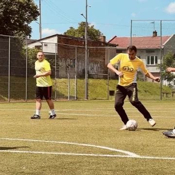 Liga „Szóstek” w Radomsku. Na prowadzeniu Gołębiarze