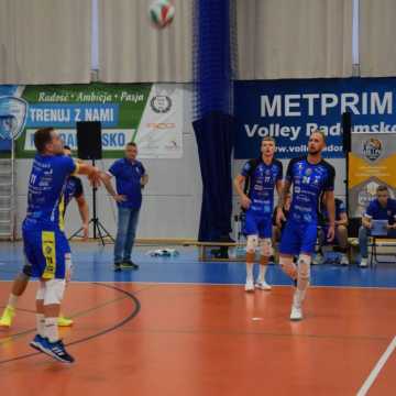 METPRIM Volley Radomsko odprawił debiutanta ze Skierniewic