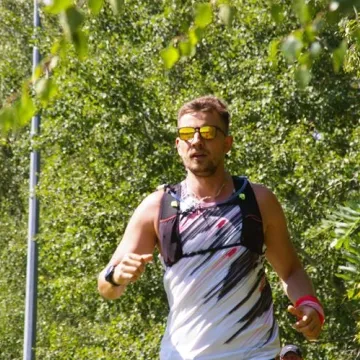 300 biegaczy zmierzyło się z Górą Kamieńsk