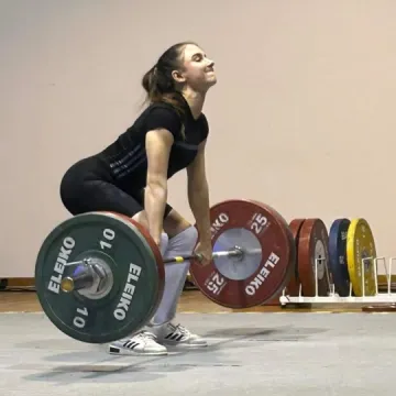 Złota Oliwia Drzazga. Mistrzostwo Polski do lat 20