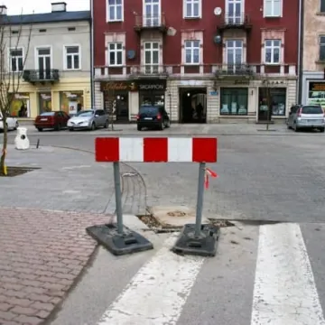 Rewitalizacja ul. Reymonta. Jak postępują prace?