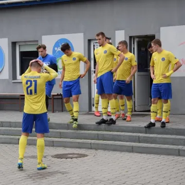 IV liga. RKS Radomsko - LKS Kwiatkowice 3:0